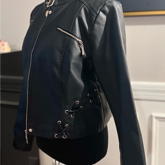 Venus faux leather jacket. - Picture 5 of 6